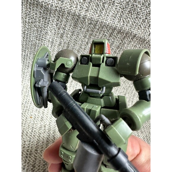 Bandai HG 1/144 Leo Full Weapon - Picture 5 of 7